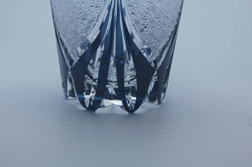 Edo Kiriko Whiskey Glass – Elegant Japanese Style Deep Blue Glass with Chrysanthemum & Flame Motif, Hand-Cut Spirits Tumbler for Whiskey & Cocktails