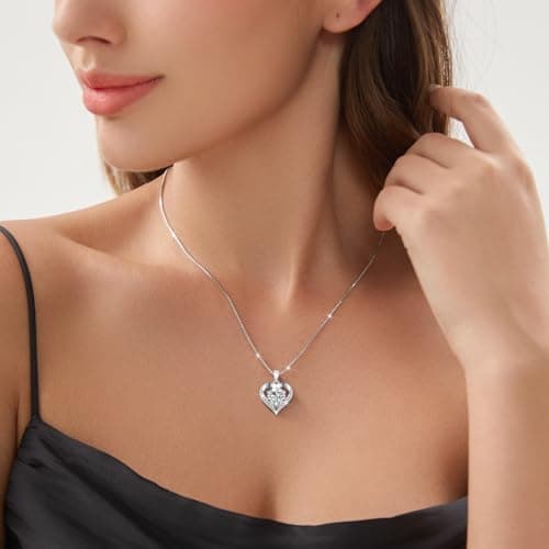 DALOJOE Moissanite Necklace for Women, 1-3 Carat Heart Necklace Engraved with 'I LOVE YOU', Birthday Gift for Wife, Anniversary Present for Wife Women, Jewelry Gifts for Christmas Valentine's Day