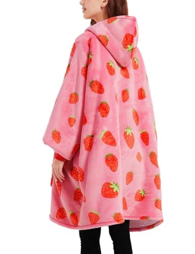 KFUBUO Wearable Blanket Hoodie for Adults Sherpa All Patterns Oversized Sweatshirt Blanket with Pockets Cute Birthday Gifts for Sister Strawberry