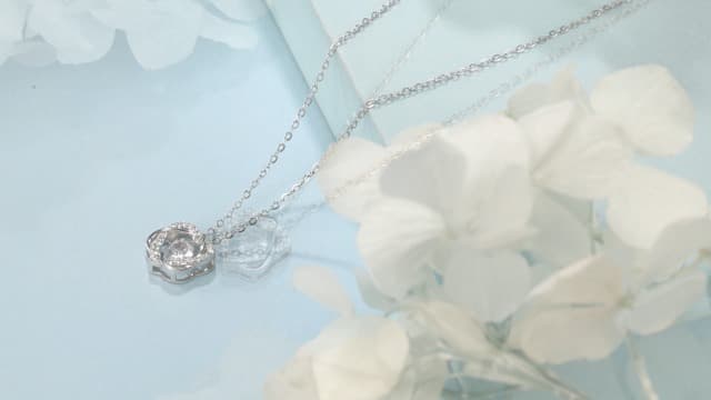 NOURISHLOV Unbreakable Necklace, Strength Gift, Inspirational Gifts, Resilience Necklace, Empowerment Gift for Her, Birthday, Graduation, Tough Times, Infinity Interlocking 2 Hearts Necklace for Women