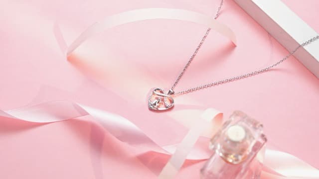 Infinity Heart Necklace Christmas Jewelry Gifts for Grandma Granddaughter Birthday Jewelry Gifts