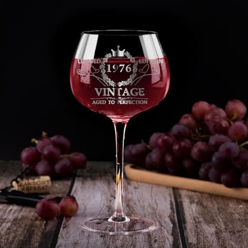 50TH Birthday Gifts for Her, Vintage 1975 Engraved 50th Wine Glass, 50 Year Old Birthday Decorations For Women, Funny 50 Bday Gifts Idea For Women, Friends, Daughter, Sister Mom - Turning 50 Present