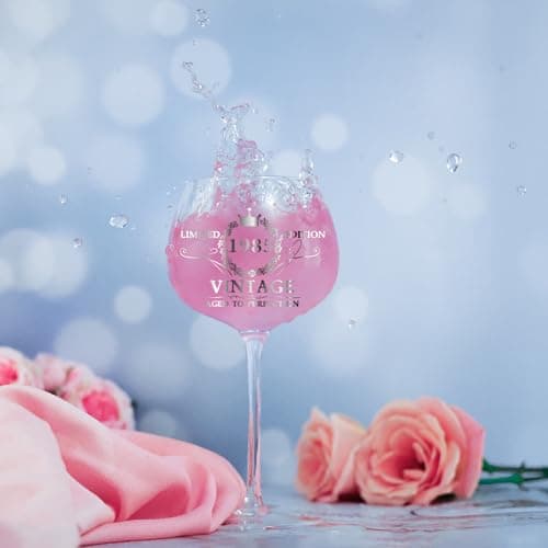 40TH Birthday Gifts for Her, Vintage 1985 40th Wine Glass, 40 Year Old Birthday Decorations For Women, Funny 40 Bday Gifts Idea For Women, Friends, Daughter, Sister Mom - Turning 40 Present