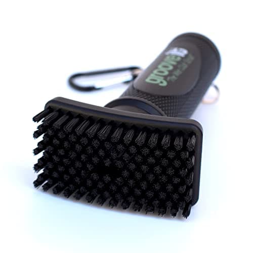 Grooveit The Wet Club Scrub Golf Water Brush - 3 Year Warranty - Anti-Leak Design - Magnetic Brush with Nylon-Bristle Head - Patented Pump for Easy Cleaning - Wide Cleaning Coverage - Long Lasting