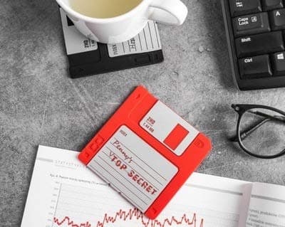 Floppy Disk Coaster Video Game Memorabilia Nerd Office Set of 6 Floppy Disk Decor Computer Geek Gifts Gifts for Geeks and Nerds Cool Office Gadgets Nerdy Gifts for Men Programmer Mug Party Coasters