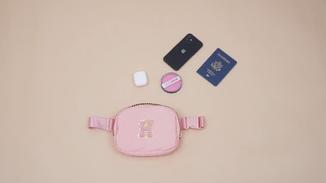 Birthday Gifts for 4 5 6 7 8 9 10 11 12 13 Year Old Girls,Graduation Gifts for Teens Kids Daughter Sister Her,Fanny Pack Crossbody Bag Belt Bag Cute Trendy Stuff | Cream,A