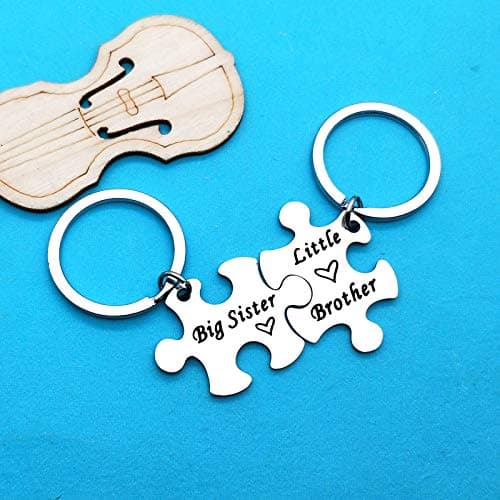 Sister Brother Keychain Set Brother and Sister Gifts for Little Brother Big Sister Keychain Set for Little Brother Gifts from Big Sister Christmas Birthday Gifts Family Gifts for Sister Brother