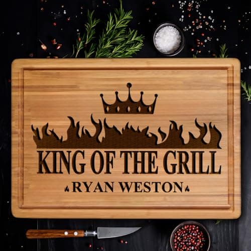 GIFTS TO ENGRAVE Personalized Grilling Gifts for Men - Custom Fathers Day Present for Dad - BBQ Cutting Board Perfact Grill Master Gifts for Him, Dad, Father in Law, Husband 2025