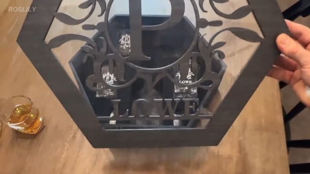 Personalized Whiskey Decanter Set for Men Home Bar Custom Liquor Decanters Wooden Box Whiskey Glasses Set Gifts for Husband Dad Men Cave Christmas Birthday Anniversary Valentine‘s Day