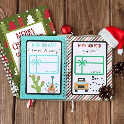 Merry Christmas! Gift Card Book, 5x7 Color Spiral-Bound Merry Christmas Card Book, Christma Gift Cards Books Holder, DIY Personalized Xmas Gifts for Family, Friends, Students (1pc)