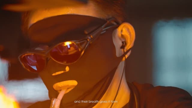 Birthday Gifts for Men Dad, Kollea Gun Whiskey Decanter Set with Shot Glass, Cool Anniversary Christmas Gifts Ideas for Him Husband Brother, Funny Military Retirement Present, Home Bar Drinking Party