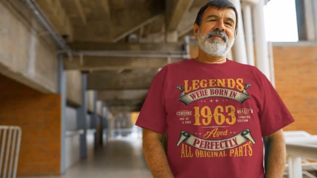 60th Birthday Shirt for Men, Legends were Born in 1965, Vintage 60 Years Old Tee T Shirt