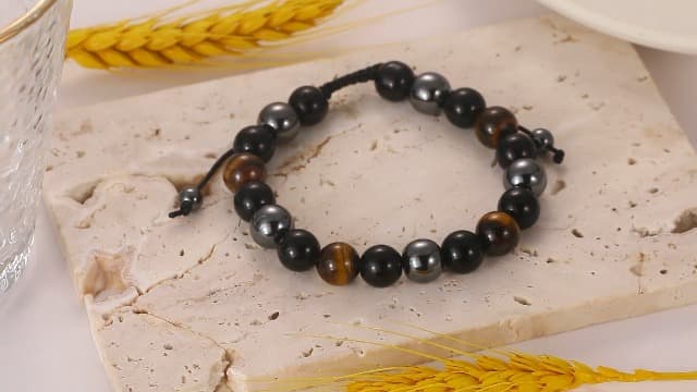 Sereney 9 10 11 12 13 15 16 18 21 30 40 50 60 Year Old Birthday Gifts for Him Boys, Handmade Triple Protection Bracelets as Adjustable National Boyfriend Day Bracelets for Boys Son Grandson Dad Man