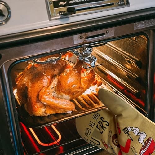 Miracu Funny Oven Mitts, Presents for Chefs, Cooking Gadgets, BBQ Oven Mitt, Unique Gifts for Cooks Dad Brother, Manly Christmas Thanksgiving Housewarming Grilling Kitchen Chef Gifts for Men Who Cook