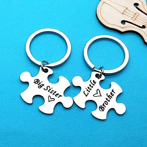 Sister Brother Keychain Set Brother and Sister Gifts for Little Brother Big Sister Keychain Set for Little Brother Gifts from Big Sister Christmas Birthday Gifts Family Gifts for Sister Brother