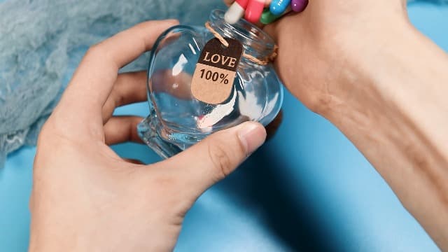 Capsule Letters Message in a Bottle - Cute Things Gifts for Boyfriend Girlfriend - Love Letter for Anniversary, Birthday,Valentines Day, Mother's Day Gift (Mixed Color 50pcs)