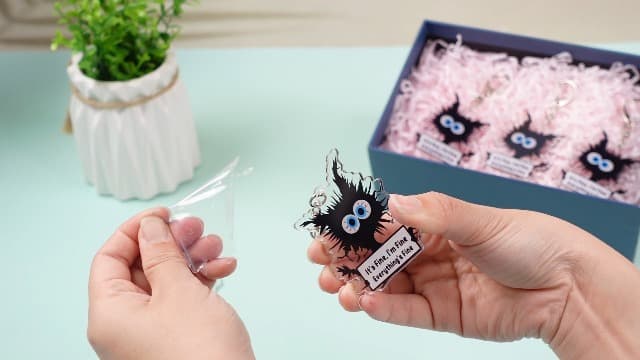 Funny Black Cat Keychains It's Fine Everything's Fine Appreciation Gifts for Cat Lovers Women Coworkers Employees