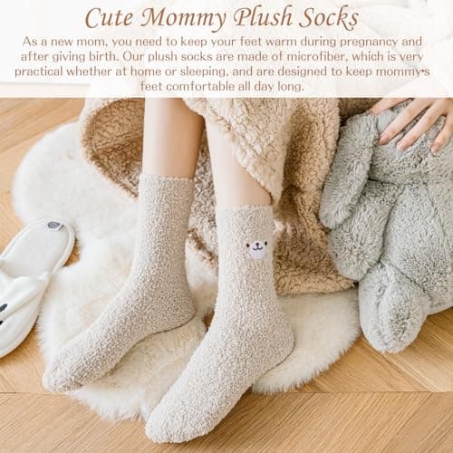 New Mom Gifts for Women, 9pcs Pregnancy Gifts for Expecting Mom, Cute Baby Gifts New Parents Gifts for Couples w/Mom and Dad Mugs for Gender Reveal Baby Shower First Time Mom to be Gifts(Khaki)