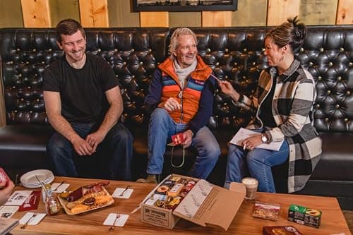 Dan the Sausageman Silver Star Gourmet Meat & Cheese Gift Box – Original & Garlic Summer Sausages, Sweet Hot Mustard, Sockeye Salmon, Water Crackers, Almond Roca – 8-Item Holiday Snack Box