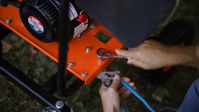 SuperHandy Leaf Vacuum & Wood Chipper - 7 HP 209CC Gas Engine, 10:1 Mulch Ratio, 6 Bushel Bag Capacity, Castor Wheels, Dual Function: Walk-Behind Leaf Vacuum Mulcher & Wood Chipper