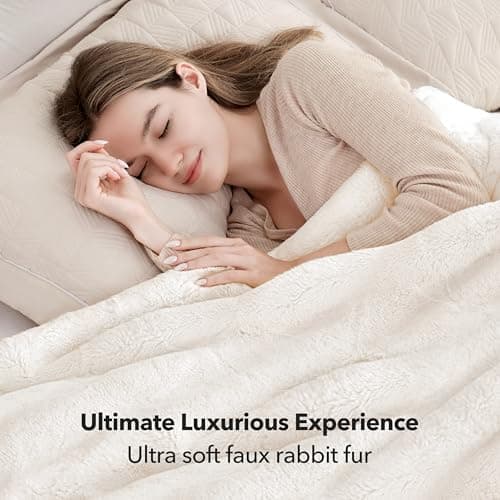 Touchat Luxury Faux Rabbit Fur Throw Blanket for Couch, Super Heavy Warm Cozy Fuzzy Blanket for Sofa Bedroom Living Room, Ultra Soft Fluffy Reversible Plush Blanket for Home Decor Gifts,Cream White