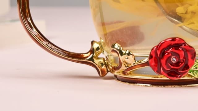 OEAGO Gifts for Mom Women Stocking Stuffers for Women Christmas Glass Coffee Enamels Mug Valentines Gifts for Her Girlfriend Wife Best Birthday Valentine's Mothers Day from Daughter Son Tea Cup