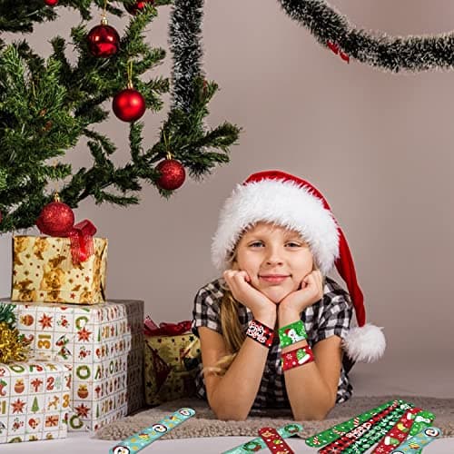 CCINEE 48Pcs Christmas Slap Bracelets，Xmas Slap Wristbands Assorted Pattern Snap Wristbands for Kids Christmas Party Favors Gift Bag Filler