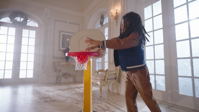 Little Tikes Easy Score Basketball Set, Blue, 3 Balls - Amazon Exclusive, 23.75 x 22 x 61 inches