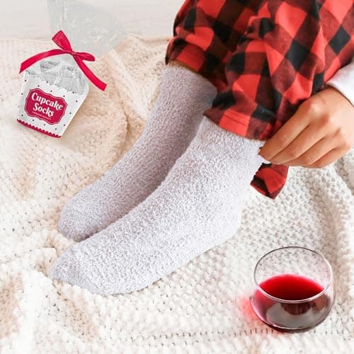 VICRAZY Wine Gifts for Men, Women - Funny Socks - Gifts for Lovers - Stuff, Stocking Stuffers