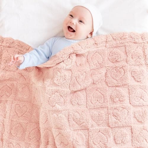 Yurhap Fleece Baby Blanket Heart Checkered Blanket, Ultra Soft Cozy Baby Blankets for Girls Boys, Fluffy Infant Toddler Newborn Receiving Blankets for Crib Stroller 30”×40” (Light Pink)