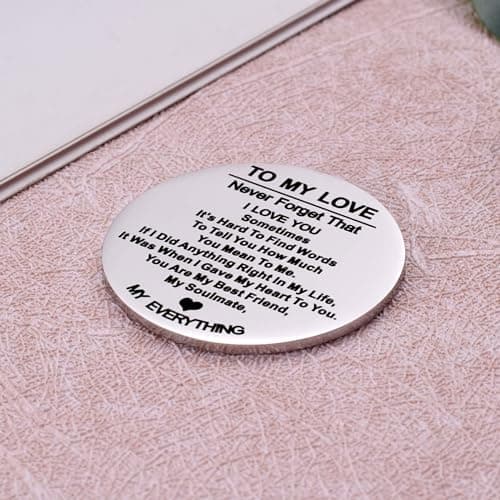Aesnefe Pocket Hug Token Inspirational Reminder Gifts Mental Health Thinking of You Gift Self Love with PU Leather Keychain