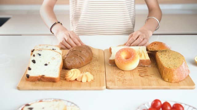 AceThrills Dad Birthday Gift for Dad Gifts Who Wants Nothing from Daughter Son - Engraved Bamboo Cutting Board 12.3"L x 8.7"W x 0.4"Th