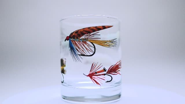 Greenline Goods – Fly Fishing Glass Set for Fisherman and Outdoorsman – Fly Lures Themed 10 oz Whiskey Drinking Glass Set of 2