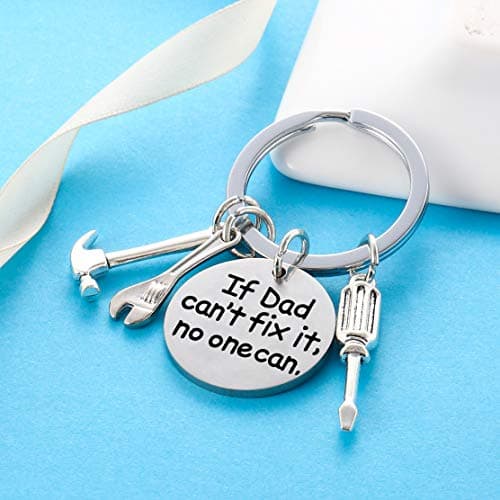 Dad Keychain - Gifts From Son, Daughter - Christmas & Father's Day Gift - Keyring for Dad, Papa, Daddy