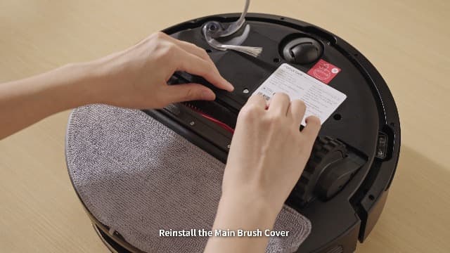 roborock Q7 M5+ Robot Vacuum and Mop, Upgraded from Q5 Max+, Up to 7-9 Weeks Self-Empty, 10000Pa Suction, Dual Anti-Tangle System for Pet Hair & Carpet, PreciSense LiDAR Navigation, App Control, White