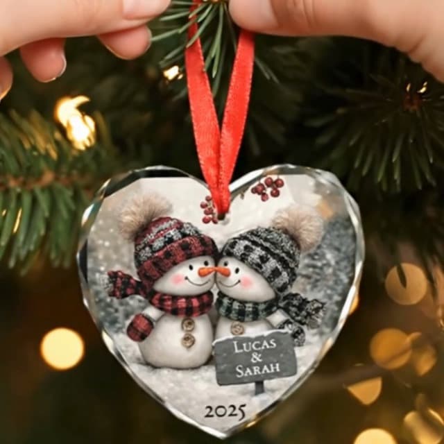 Noni Personalized Couple Heart Glass Ornament, Custom Names Printed and Year 2025, Snowman Couple Art Clear Faceted Tree Keepsake, Gifts for Couples, Gifts for Christmas