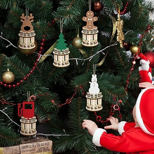 Kigley 5 Pieces Christmas Money Holder Ornaments with 10 Holes Handmade Wooden Christmas Cash Holders, Money Holder Xmas Ornaments Holiday Table Decorations(Assorted Style)
