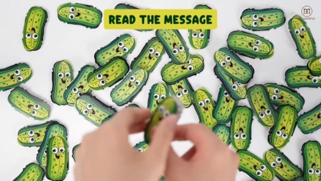 60 Positive Pickle Cards Jar, Stocking Stuffers, Xmas Christmas White Elephant Gifts for Teenage, Women, Adults, Mom, Teachers, Sisters, Friends, Teen Girl Gifts Trendy Stuff