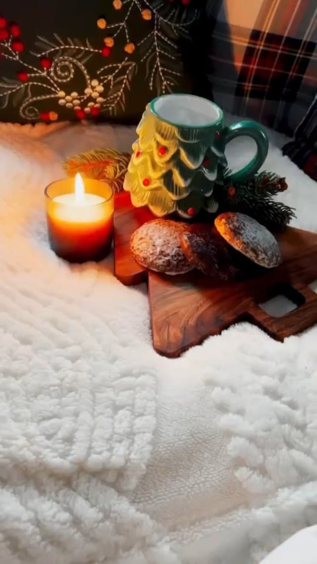 Affinity Decor Organic Acacia kitchen Cutting Chopping Board Platter Wine Holder with Handles for Butcher Block Cheese and Vegetables Fruit & Salad (Christmas Tree Board 14"L x 11"W)