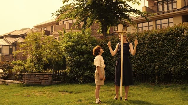 TT Nature Bird Feeder with Camera, Upgraded 1.5L Smart Birdhouse Al Identify for 10000 Plus Species, Auto Capture & Real-time Notifications, Ideal Gift for Bird Lovers (Iron Roof)