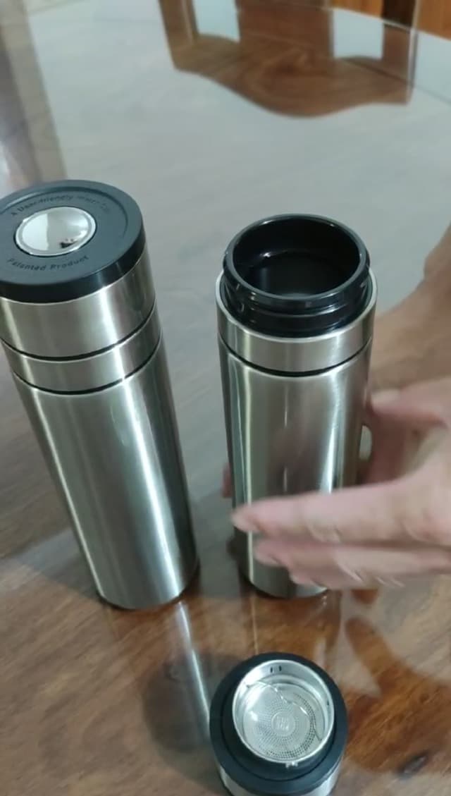 Stainless Steel Insulated Water Bottle Coffee Cup Travel Mug Vacuum Thermal Bottle for Hot Drinks Tea Flask Travel Tumbler 17Oz/500Ml (Silver)