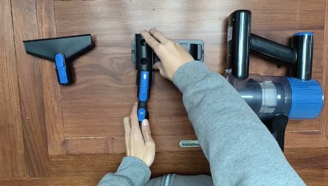 Cordless Vacuum Cleaner, 8 in 1 Powerful Suction Lightweight Vacuum Cleaner for Home, LED Display, 3 Suction Modes, 45Mins Detachable Battery Vacuum for Hard Floor Carpet Pet Hair