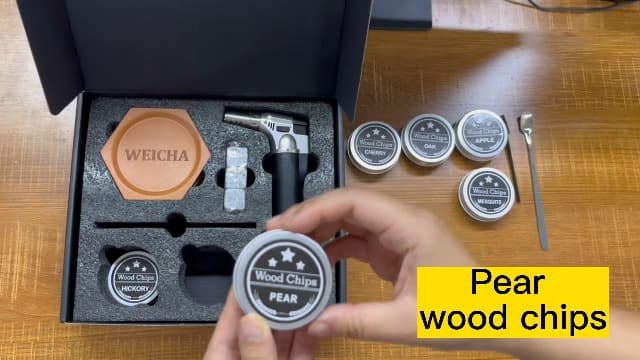 Bourbon Whiskey Gifts for Men Dad - Cocktail Smoker Kit with Torch, Birthday Anniversary Unique Gifts for Dad Boyfriend Husband Grandpa, Smoked Bourbon Kit, Mens Gifts Ideas