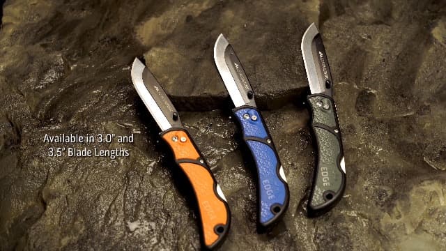 OUTDOOR EDGE OUTDOOR EDGE 3.5" RazorLite EDC Knife. Pocket Knife with Replaceable Blades and Clip. The Perfect Hunting Blade for Skinning Deer. Blaze Orange with 6 Blades