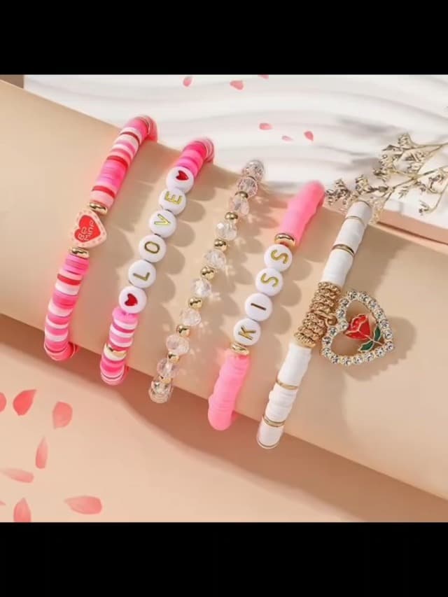 Valentines Gifts For Her - Love Heart Bracelets for Girlfriend, Lover, Best Friends, Wife, Women