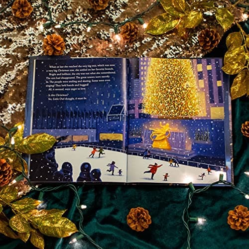 The Christmas Owl: Based on the True Story of a Little Owl Named Rockefeller