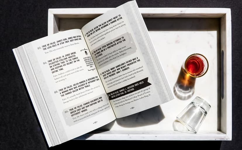 Shane Carley True Facts That Sound Like Bull$#*t: 500 Insane-But-True Facts That Will Shock and Impress Your Friends (1) (Mind-Blowing True Facts)