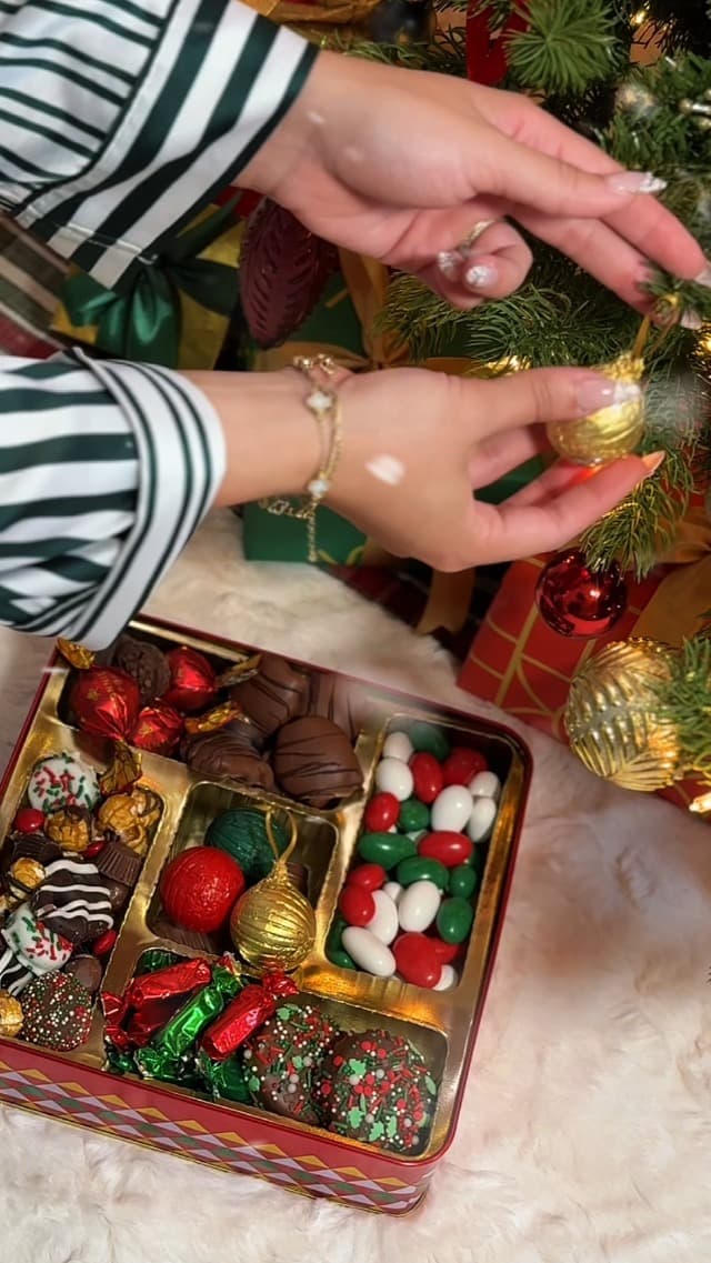 Christmas Chocolate Gift Basket– Holiday Ornament Gift Box with Assorted Christmas Candy – Holiday Food Gift Idea for Men, Women, Family, Corporate- Bonnie & Pop