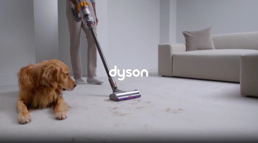 Dyson V15 Detect Plus Cordless Vacuum, Illumination Reveals dust, 240AW, 3 Power Modes, Up to 60 Minutes,² Deep Cleans Hard Floors and Carpets, Detangles pet Hair, Converts to Handheld