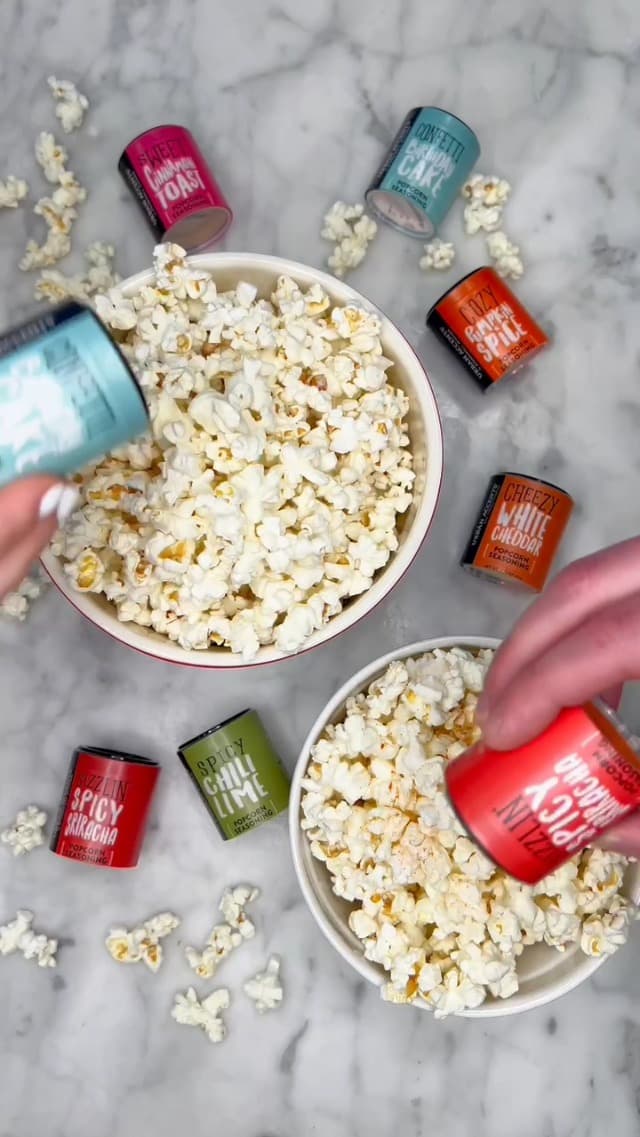 Urban Accents MOVIE NIGHT Popcorn Kernels and Popcorn Seasoning Variety Pack (set of 8) - 3 Non-GMO Popcorn Kernel Packs and 5 Gourmet Popcorn Snack Seasoning